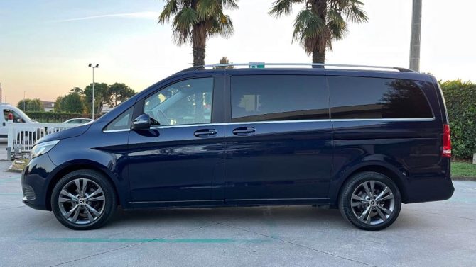 Noleggio pulmini con conducente a Carpi